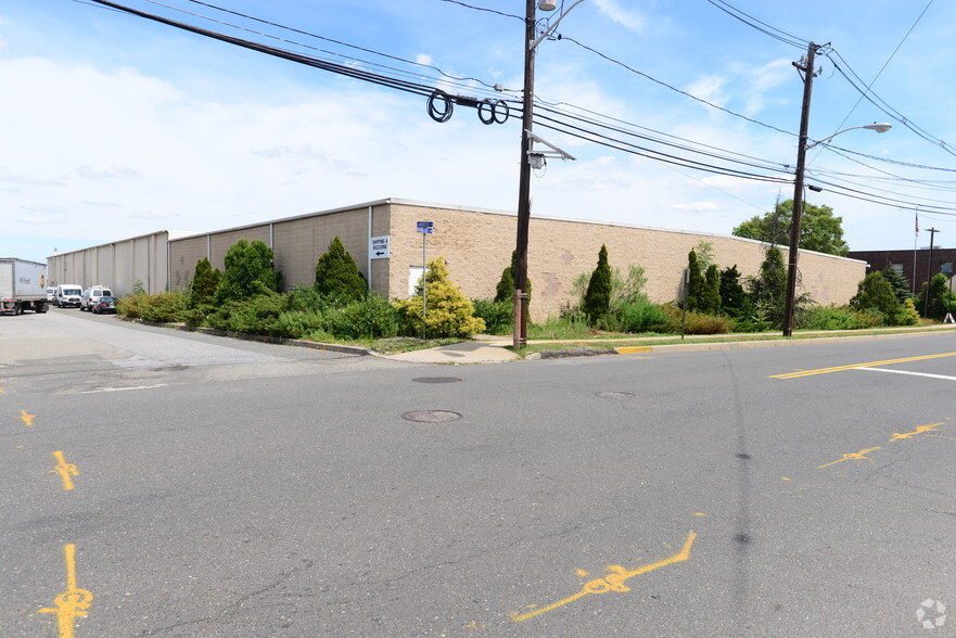 41 Lafayette St, Carteret, NJ for sale - Primary Photo - Image 1 of 1