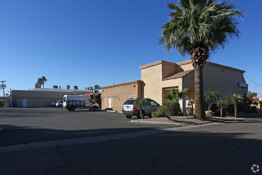 6313-6323 N 7th St, Phoenix, AZ à louer - Photo du bâtiment - Image 2 de 6