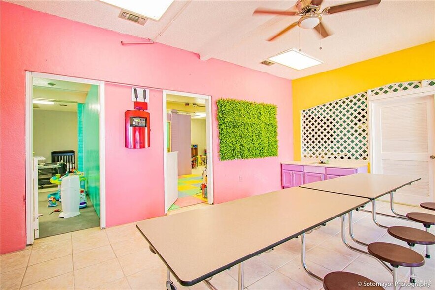 101 N Alamo Rd, Alamo, TX à vendre - Photo intérieure - Image 3 de 26