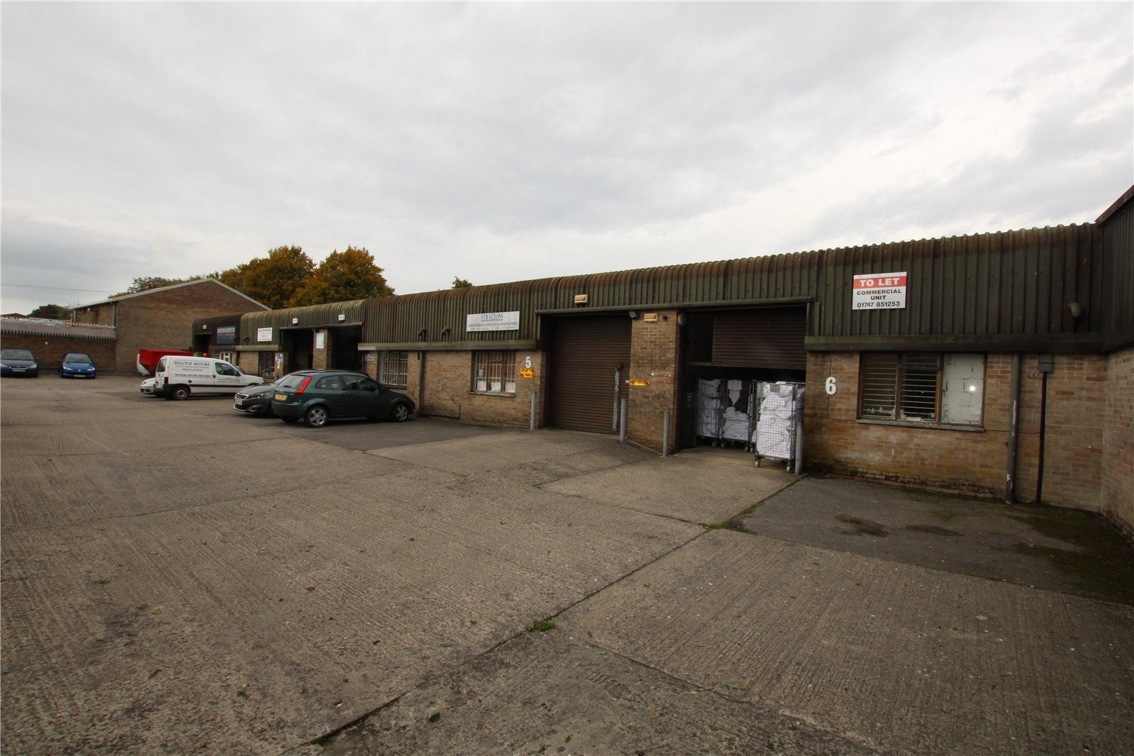 Longmead Industrial Estate, Shaftesbury à louer Photo principale- Image 1 de 2