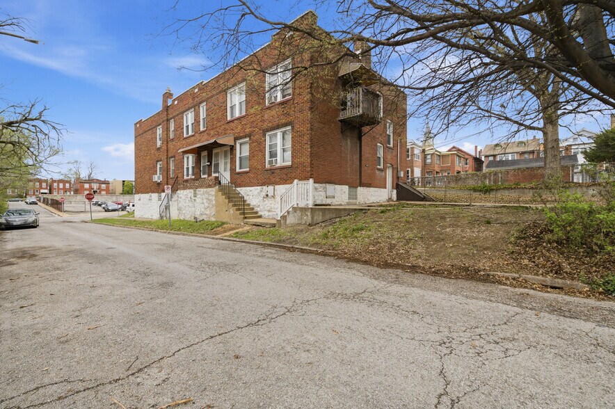 4260-4262 Michigan Ave, Saint Louis, MO à vendre - Photo du bâtiment - Image 2 de 7