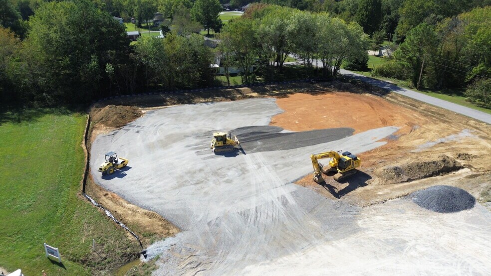 5350 Enterprise Dr, Paducah, KY à louer - Photo du bâtiment - Image 3 de 12