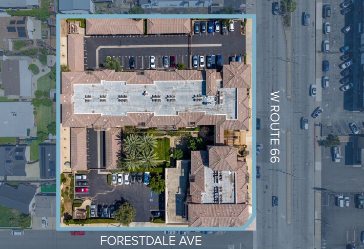 633 W Route 66, Glendora, CA à vendre - Photo du bâtiment - Image 2 de 14