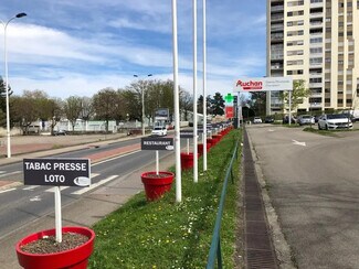 Plus de détails pour Commerce de détail à louer