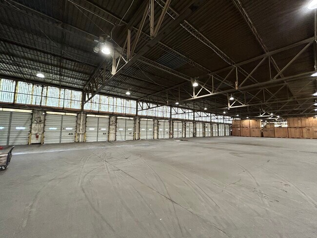 Plus de détails pour 4950 W Pershing Rd, Cicero, IL - Industriel à louer