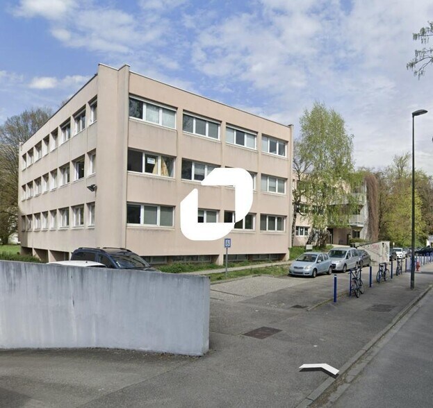 7 Rue Du Tour De L'Eau, SAINT-MARTIN-D'HERES for lease - Building Photo - Image 2 of 8