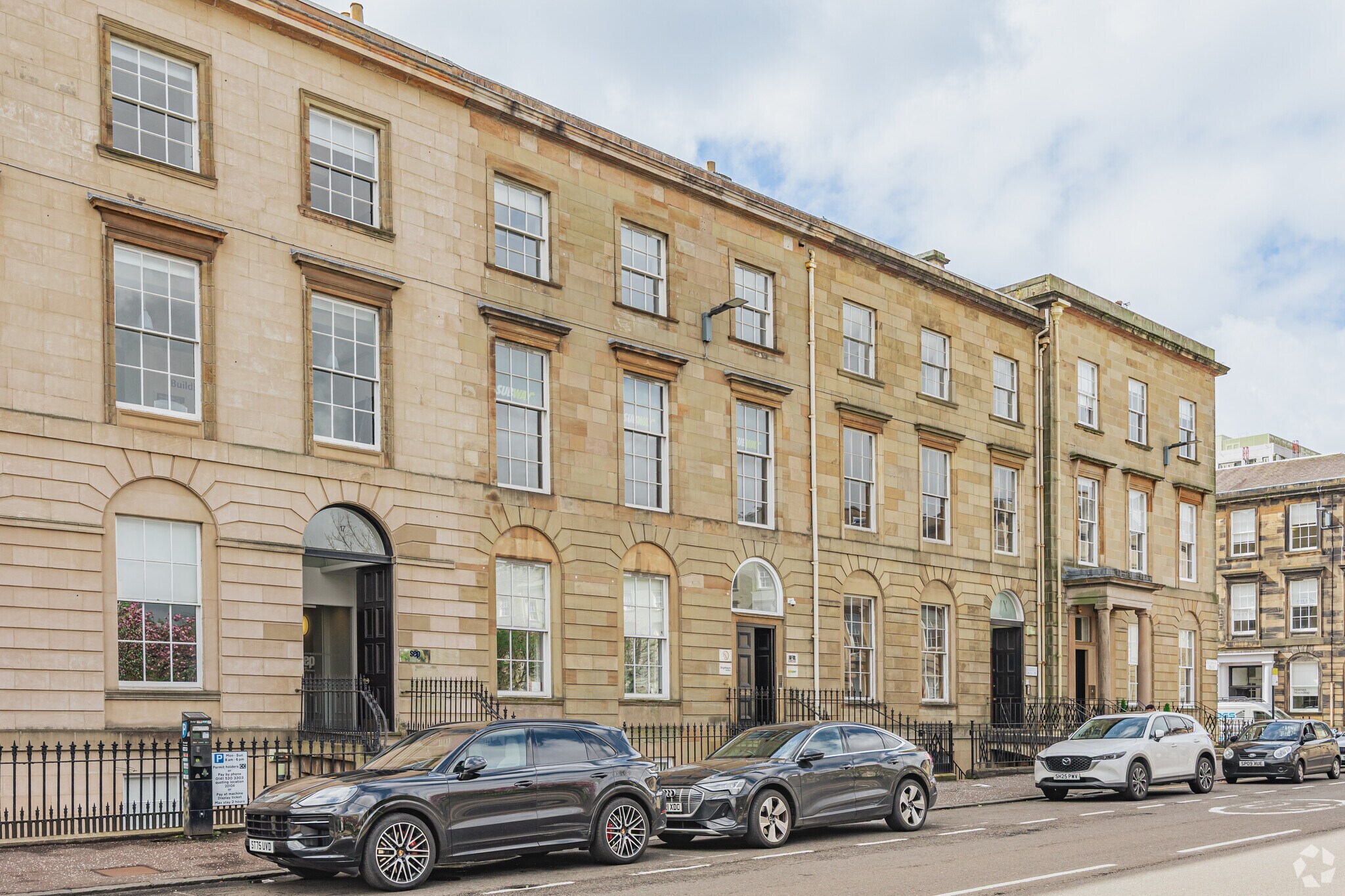 18 Blythswood Sq, Glasgow à louer Photo principale- Image 1 de 4