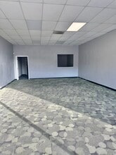 7402-7456 N 30th St, Omaha, NE for lease Interior Photo- Image 1 of 2