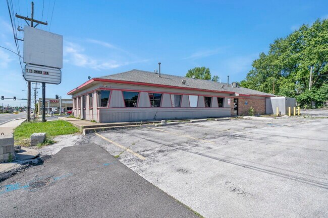 Plus de détails pour 1815 N Glenstone Ave, Springfield, MO - Commerce de détail à vendre