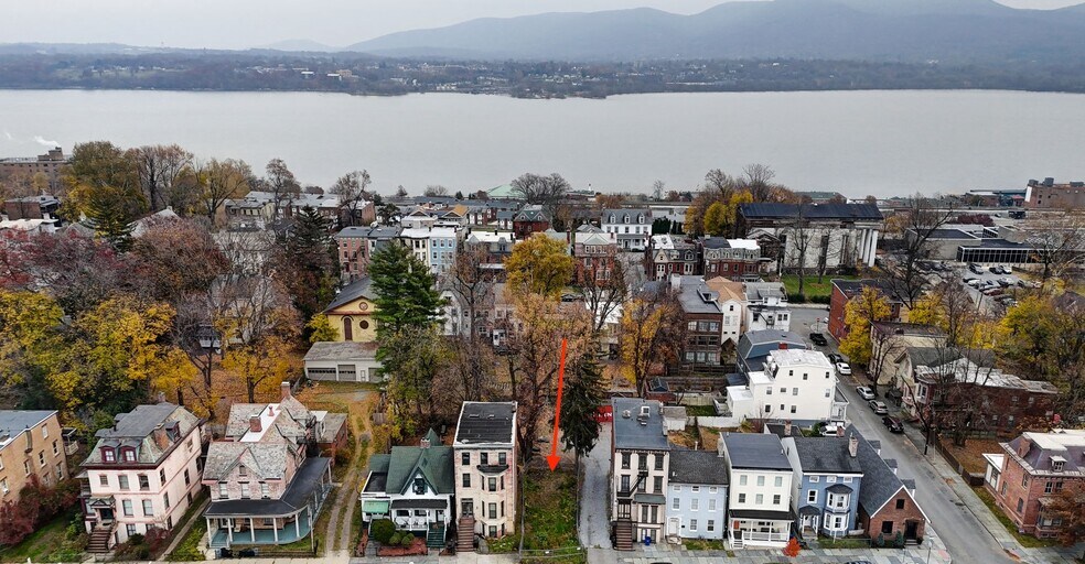 260 Liberty St, Newburgh, NY for sale - Aerial - Image 2 of 10