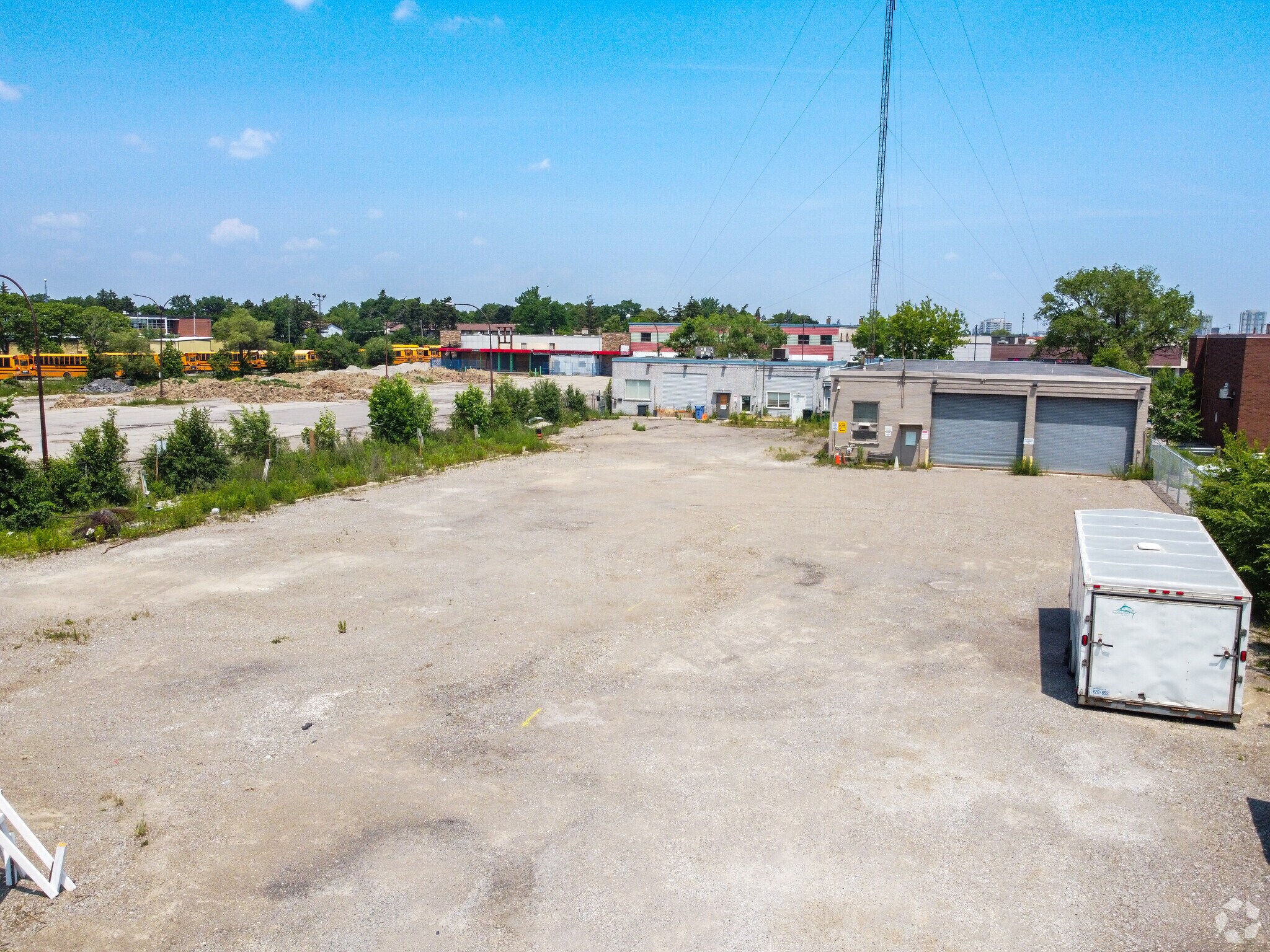 10 Kennedy Rd N, Brampton, ON à vendre Photo principale- Image 1 de 1