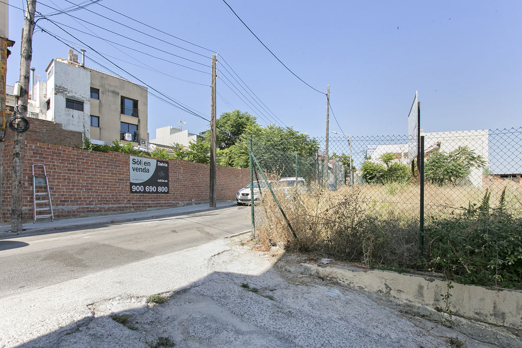 Land in Sant Pere de Ribes, Barcelona for sale Primary Photo- Image 1 of 7