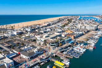 511 E Balboa Blvd, Newport Beach, CA - AERIAL map view