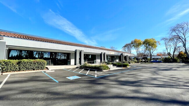 Plus de détails pour 2050 Concourse Dr, San Jose, CA - Flex à vendre