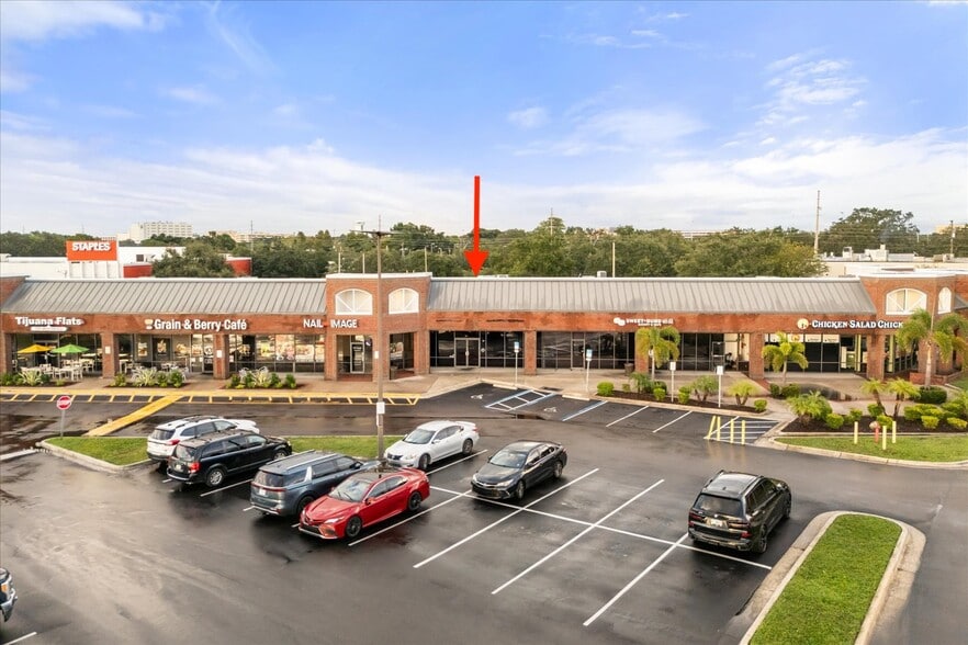 2602-2772 E Fowler Ave, Tampa, FL à louer - Photo du bâtiment - Image 2 de 4