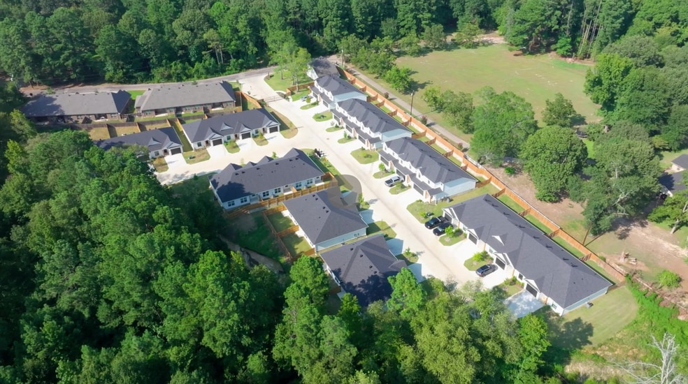 1011 McClenny Dr, Tyler, TX for sale - Primary Photo - Image 1 of 1