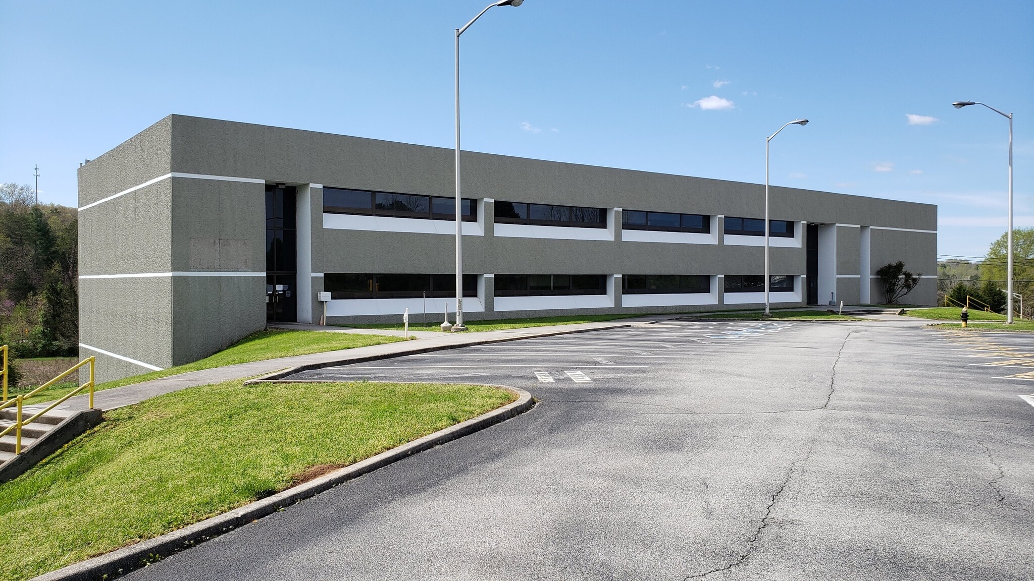 150 Americus Way, Oak Ridge, TN for lease Primary Photo- Image 1 of 13