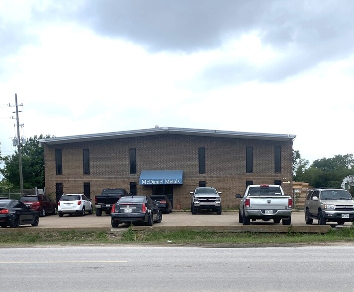 14041-A Chrisman Rd, Houston, TX for lease - Building Photo - Image 1 of 13