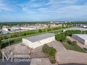 8022 N Wilshire Ct, Oklahoma City, OK for lease Building Photo- Image 2 of 33