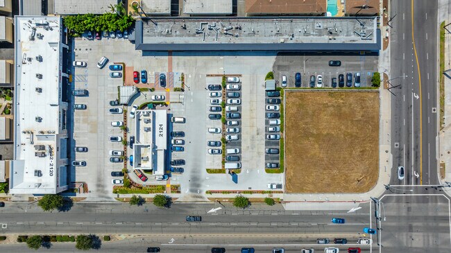 Plus de détails pour 2150 Artesia Blvd, Torrance, CA - Commerce de détail à louer