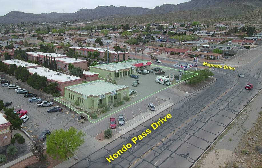 3400 Hondo Pass Dr, El Paso, TX à vendre - Photo du bâtiment - Image 1 de 1