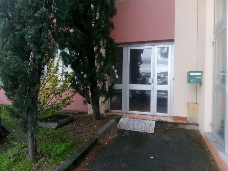 4 Boulevard Gueidon, Marseille à louer - Photo du bâtiment - Image 2 de 9