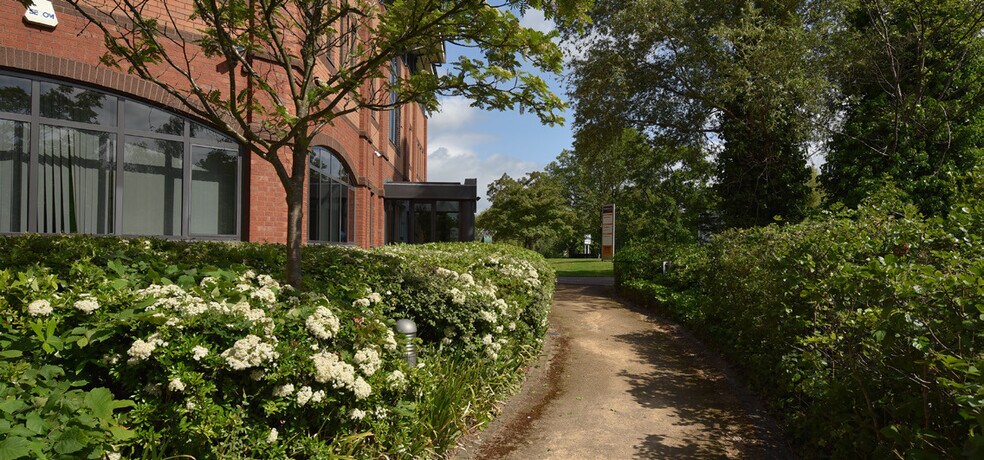 Westmere Dr, Crewe for lease - Building Photo - Image 2 of 2