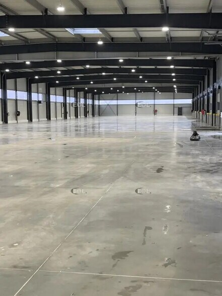 Rue Du Long Boël, Saint-Étienne-du-Rouvray à louer - Photo du bâtiment - Image 2 de 17