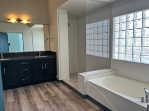 4071 Silvestri Ln, Las Vegas, NV à vendre Photo intérieure- Image 2 de 19