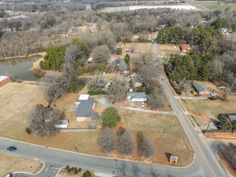 1411 Stafford Street Ext, Monroe, NC à vendre - Aérien - Image 2 de 6