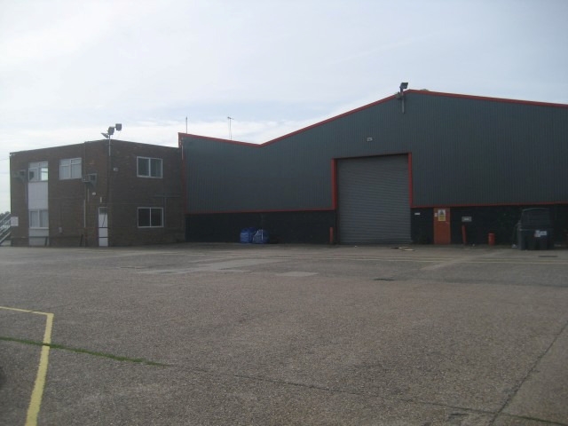 Birchin Way, Grimsby for lease Primary Photo- Image 1 of 2