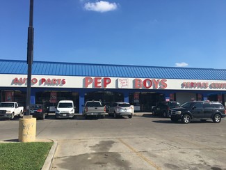 Plus de détails pour 609 S 10th St, McAllen, TX - Vente au détail à louer