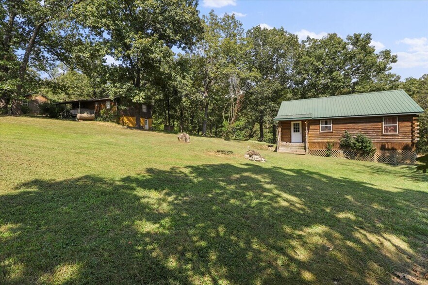 1300 County Road 113 rd, Alton, MO à vendre - Photo du bâtiment - Image 2 de 39
