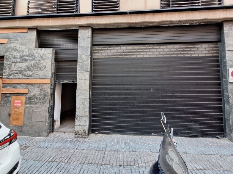 Calle Galileo, 41, Las Palmas de Gran Canaria, Las Palmas for sale - Building Photo - Image 2 of 14