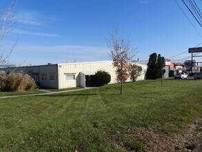 530 State Fair Blvd, Syracuse, NY for lease Interior Photo- Image 1 of 13