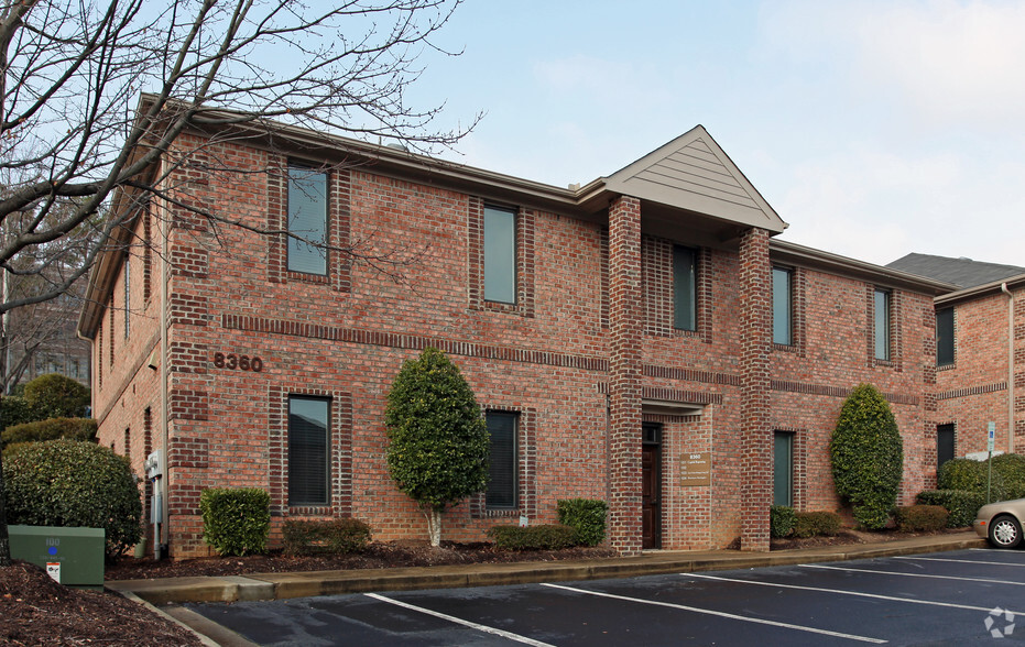 8360 Six Forks Rd, Raleigh, NC for sale - Primary Photo - Image 1 of 1