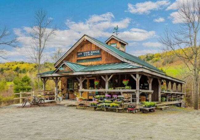 Plus de détails pour 49 Vermont 12, Pomfret, VT - Commerce de détail à vendre