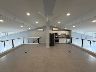 Plus de détails pour 5484 7th St NE, Fridley, MN - Industriel à vendre
