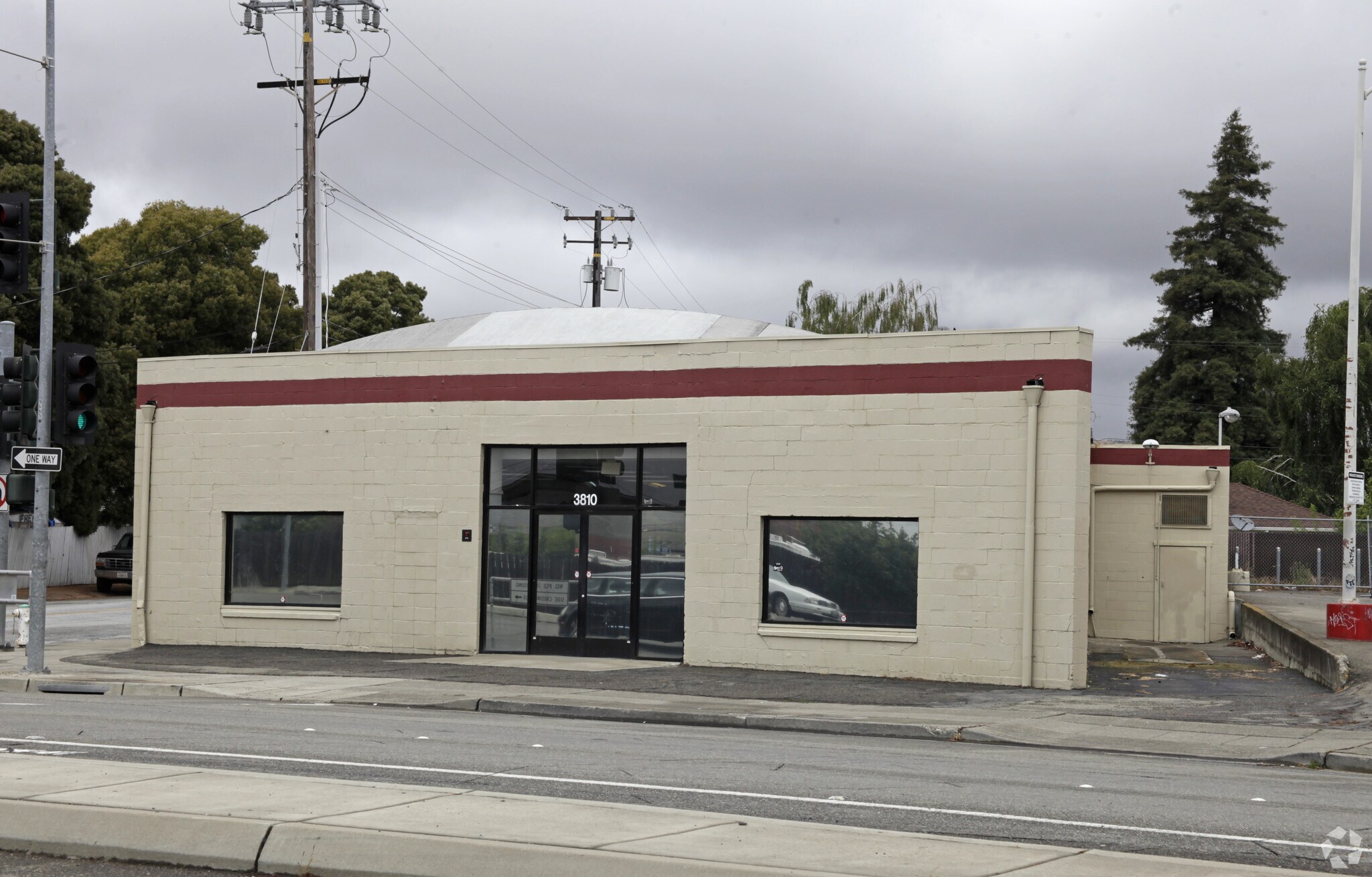 3810 Castro Valley Blvd, Castro Valley, CA for sale Primary Photo- Image 1 of 15