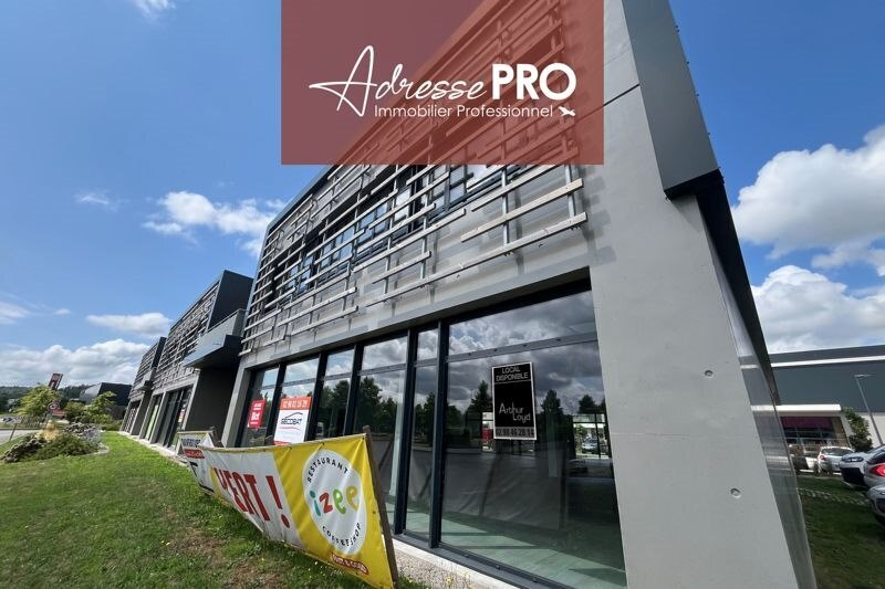 Retail in Landerneau for lease - Building Photo - Image 2 of 4