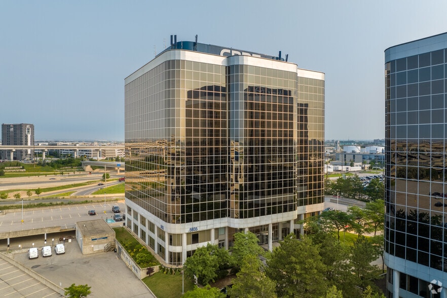 5945-5955 Airport Rd, Mississauga, ON à louer - Photo principale - Image 2 de 35