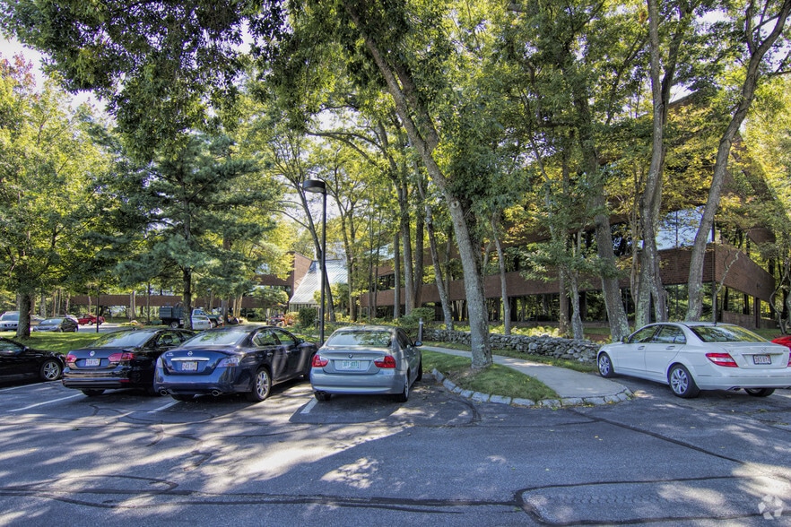 1 Tech Dr, Andover, MA for lease - Building Photo - Image 3 of 11