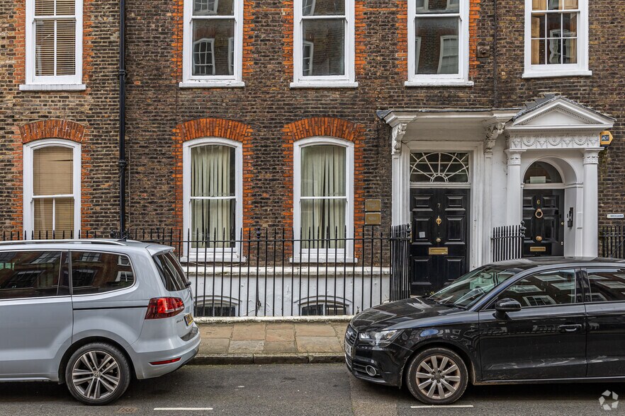 7 - 8 Great James St, Londres à vendre - Photo du bâtiment - Image 2 de 3