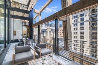 808 S Broadway, Los Angeles, CA à louer Photo intérieure- Image 2 de 4