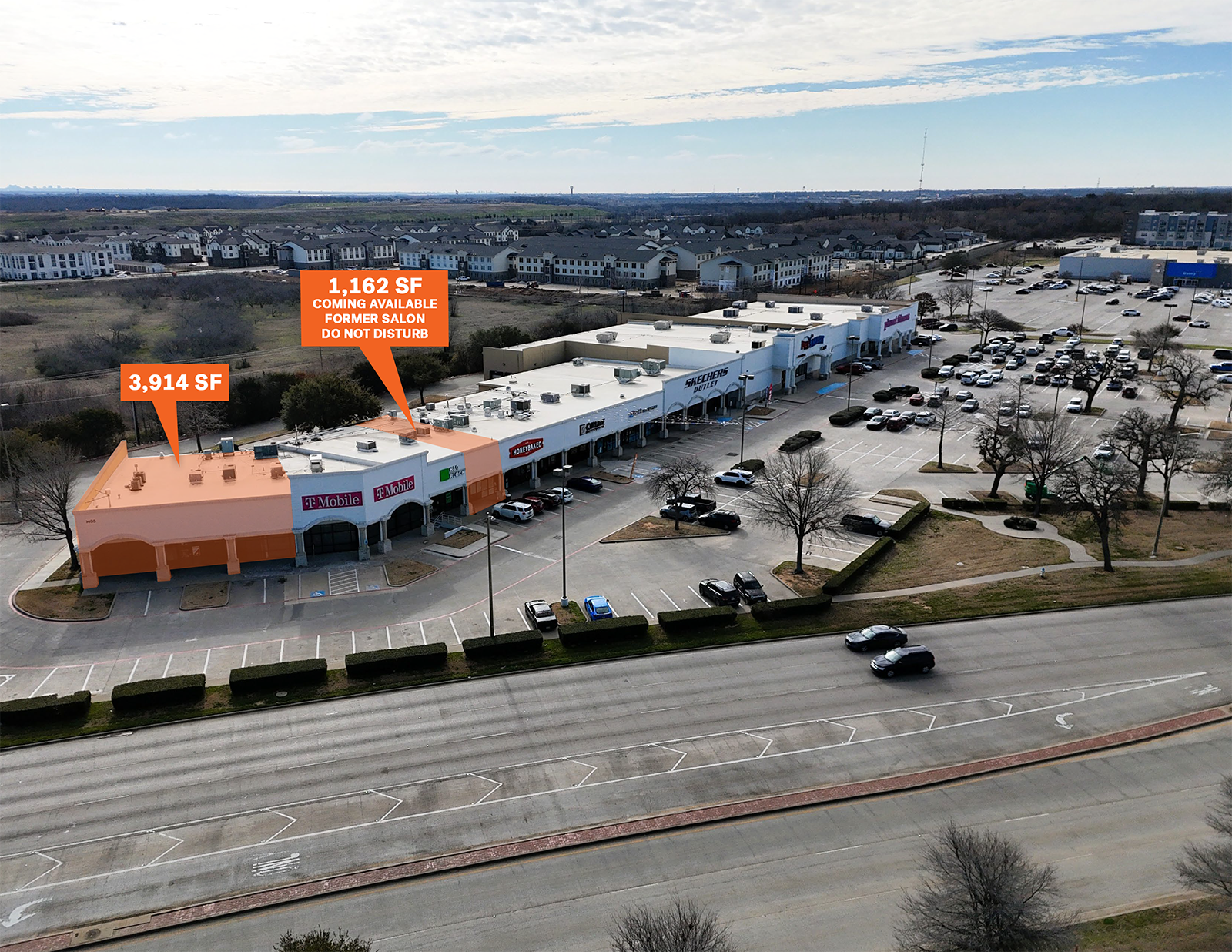 1435-1447 S Loop 288, Denton, TX for lease Primary Photo- Image 1 of 2