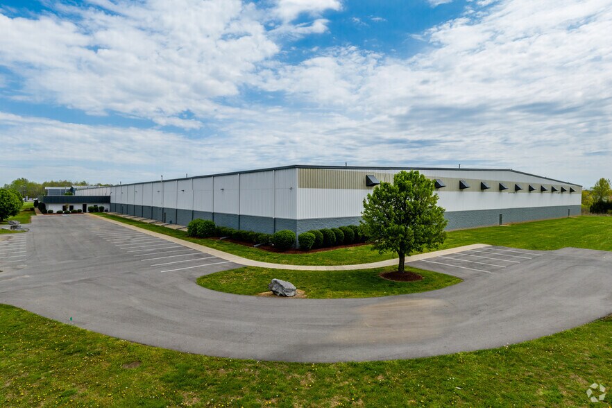 109 Kirby Dr, Portland, TN for lease - Primary Photo - Image 1 of 9