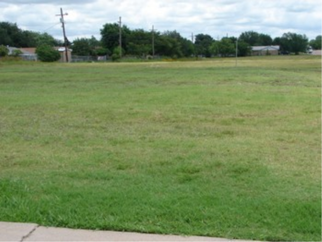 2502 NW 52nd St & NW Ashby Ave, Lawton, OK à vendre - Photo du bâtiment - Image 2 de 2