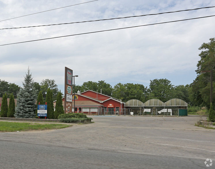 537 Ontario St, St Catharines, ON à vendre - Photo principale - Image 1 de 4