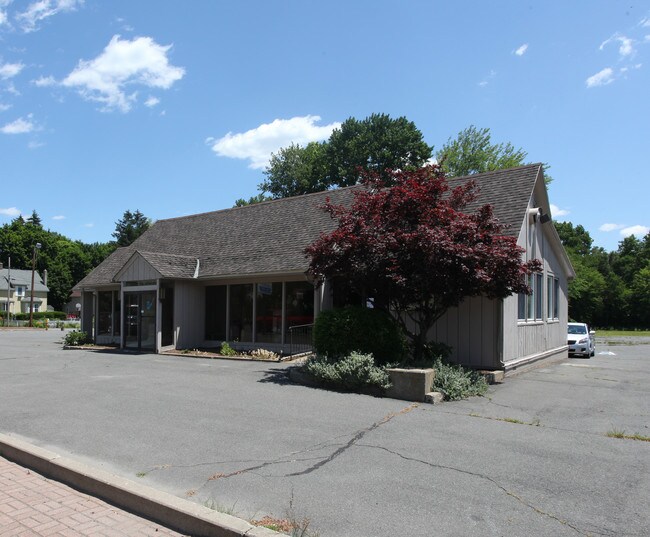 Plus de détails pour 377 Federal St, Greenfield, MA - Commerce de détail à vendre