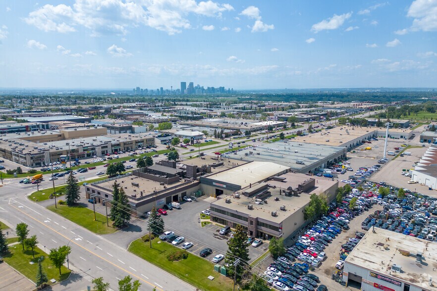 3333 23rd St NE, Calgary, AB for sale - Aerial - Image 3 of 5